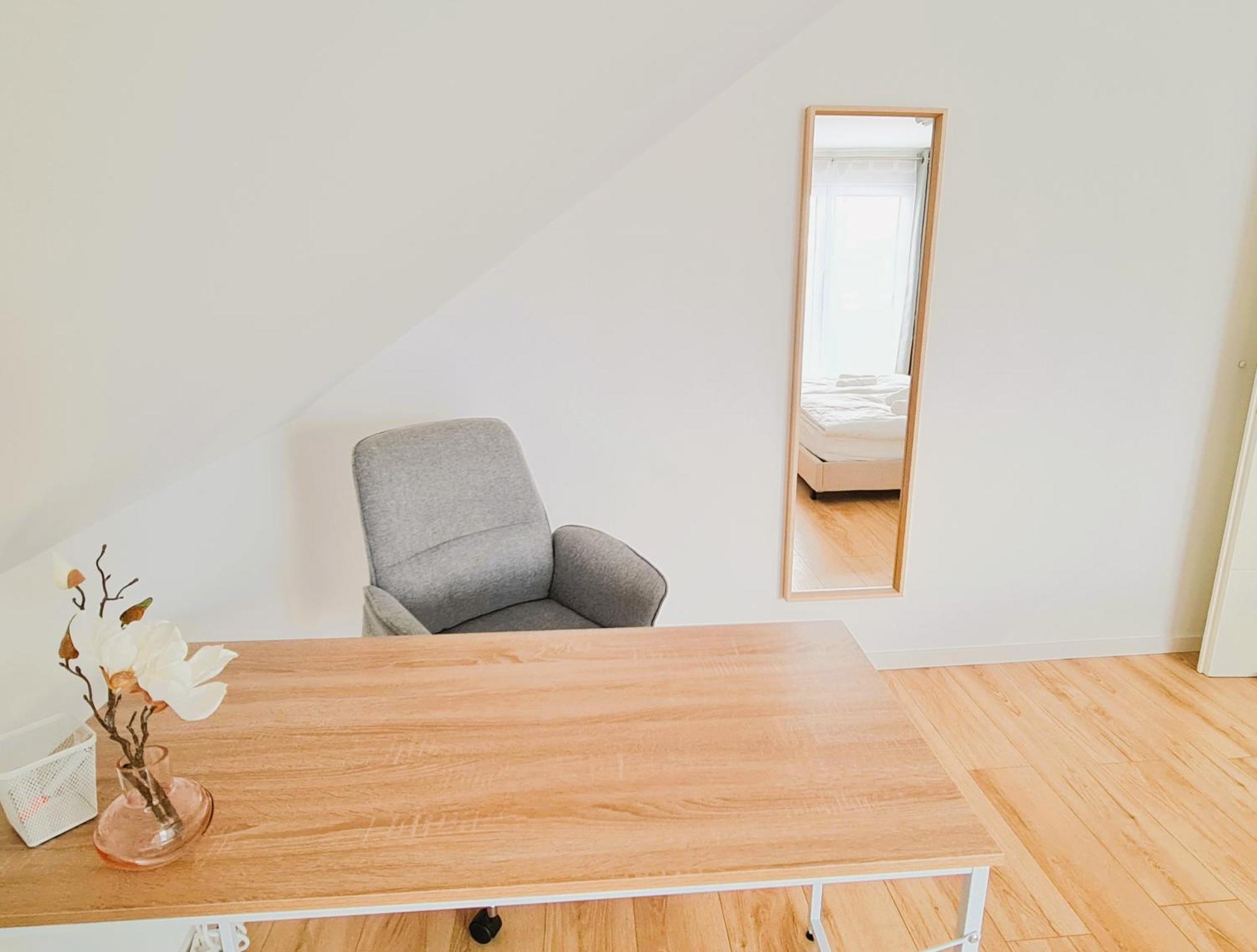 Apartment Naehe Airbus Manching Exterior photo