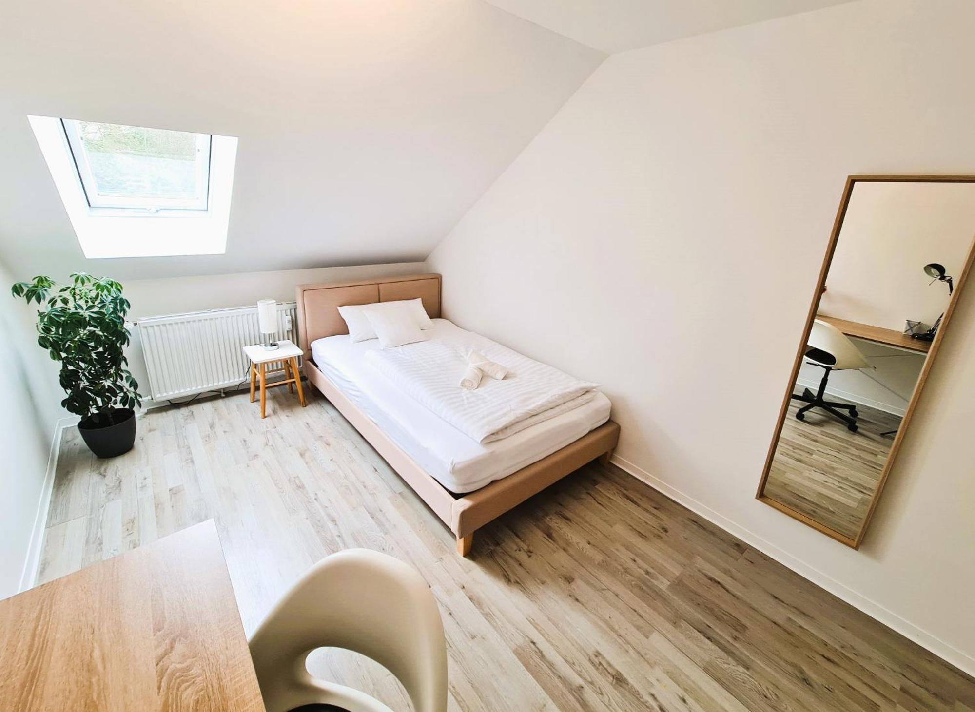 Apartment Naehe Airbus Manching Exterior photo
